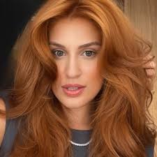 Vicky Araújo (@Viickyyy6)