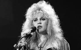 Stevie Nicks Best 80s Looks I Like Your Old Stuff Iconic Music Artists Albums Reviews Tours Comps