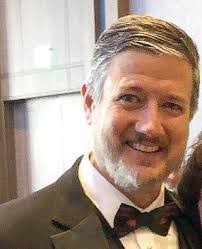 Michael Hanger's Instagram, Twitter & Facebook