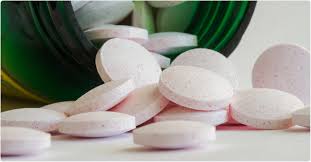 Yes you can take melatonin with lovan my 8 year old has been prescribed both from her neurologist and seem to be i usually do take these together, because ultram can have a stimulating effect on me, making it difficult to sleep. Can Melatonin Help Prevent Severe Covid 19