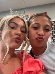 Contestant #4: Bailey Hunt CSI: Influencing IMPACT Talent: HERstory- “The  Jacket That Changed Me” Interesting Facts: Bailey has two different colored  eyes, goes through life pretending it's a musical, and is a