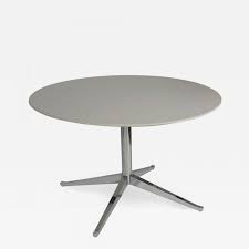 Our collection of white dining tables and black dining tables make for an artful arrangement. Florence Knoll Mid Century Modern Round Dining Table Or Desk By Florence Knoll For Knoll