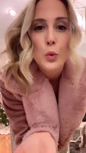 Holiday party season 🤶