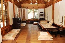 A Fusion Of Diverse Culture And Diverse Colour Here In Korea Traditional Korean Furniture Embraces Lifes Traditional House House Styles Traditional Furniture