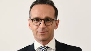 Lieber heiko maas, sie haben, wenn ich wikipedia glauben schenken darf, zwei kinder. Justizminister Maas Kinder Gehoren Nicht An Den Traualtar