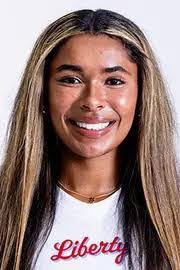 Savannah Whitfield's Instagram, Twitter & Facebook