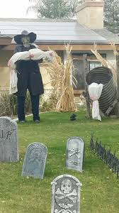 Original Jeepers Creepers Halloween Decoration From Bakersfield Ca Halloween Decorations Halloween Diy Jeepers Creepers