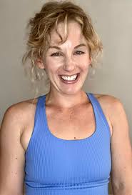 Are there personal trainers in Vacaville for weight training and workout  guidance?