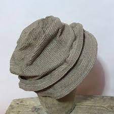 Designer Hat Vintage Valeur Hat Japanese Designer Hat Etsy Hat Designs Hats Vintage Cloche Style Hat