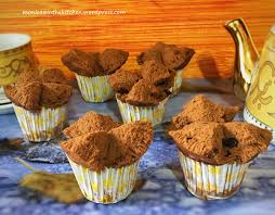 Bolu kukus ini bahannya sederhana dan murah, cocok sekali untuk saya yang kurang mahir bebikinan kue. The Curse Of The Laughing Steam Cake Bolu Kukus Coklat Mekar Anti Gagal Making Memories In Every Dish