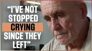 Shana Hendricks's Instagram, Twitter & Facebook