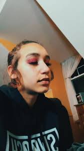 Tia Barber (@tiabarber)