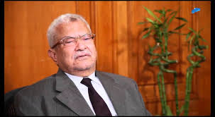 أكد الفنان القدير محمد محمود أن نجاحه في مسلسل «نجيب زاهي زركش» سببه عدة عوامل أولها السيناريو المحكم الذي كتبه السيناريست عبدالرحيم كمال، وتعامل المخرج المتمكن شادي الفخراني بحرفية شديدة، ومتابعة الفنان القدير. Ù…Ù†Ø§Ù‚Ø´Ø© ÙƒØªØ§Ø¨ Ø³Ø± Ø­ÙŠØ§ØªÙ‰ Ø­ÙƒØ§ÙŠØ© Ø§Ù„Ø¹Ø±Ø¨Ù‰ Youtube