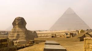 Schoch und robert bauval, verbinden sich ihre jahrzehnte langen forschungen, um zu zeigen, dass die sphinx tausende von jahren älter ist als die herkömmliche ägyptologische zeitlinie besagt und von einer längst vergessenen vorpharaonischen. Pyramiden Von Gizeh Was Besucher Wissen Mussen Reisereporter De