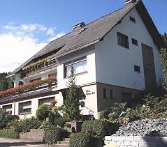 Das haus hubertus bietet eine grosse sonnenterasse und eine geräumige liegewiese. Haus Hubertus Winterberg Aktualisierte Preise Fur 2021