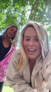 Camille Pierce (@camillepiercee)