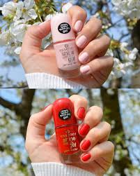 Keep on top of your fashion game with our edit of women's clothing. Essence Shine Last Go Gel Nail Polish 04 Millennial Pink And 16 Feme Fatal Lana Talks