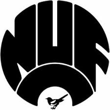 Entdecke rezepte, einrichtungsideen, stilinterpretationen und andere ideen zum ausprobieren. Newcastle United The Badge