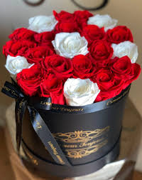 Maybe you would like to learn more about one of these? Everlasting Roses Signature Box Red White In Newport Beach Ca L Amour Toujours Flower Boutique