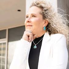 Walking to the office this morning was a treat. The views down Main Street  in Downtown Livingston, Montana never disappoint but today was something  special. It's no wonder this area is full