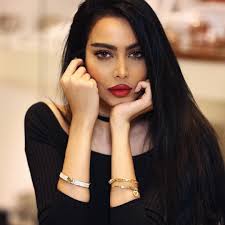 وتوصيات «الوقاية» في شهر رمضان. Fatima Almomen ÙØ§Ø·Ù…Ø© Ø§Ù„Ù…Ø¤Ù…Ù† Kuwaiti Beauty Kuwaiti Girls Arab Women Middle Eastern Women Arabian Women ÙØ§Ø´Ù†ÙŠØ³ØªØ§ Arabian Beauty Women Beauty Arab Beauty