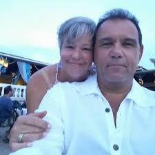 Any good Greek restaurants in the hood or near by. TIA