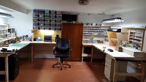 So grateful towards my mom and dad for gifting us our new desks, they've given us so much already. Bench Hobby Room Organization Painting Scratch Build Storage Workbench Workspace Gallery Dakkadakka Roll The Dice To See If I M Getting Drunk