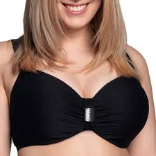 Natation ou séances d'aquagym, il assure un bon maintien et une grande liberté de mouvements ! Haut De Maillot Grande Taille A Armatures St Tropez Noir Ulla Dessous Bain Pas Cher A Prix Auchan