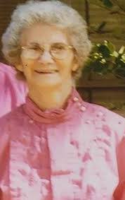 Nita Crews's Instagram, Twitter & Facebook