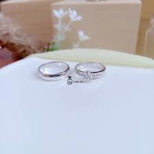 Dalam hal ini mengembalikan syabkah ( hadiah tunangan) secara utuh itu hukumnya wajib menurut syari'at. Inspirasi Cincin Tunangan Yang Mewah