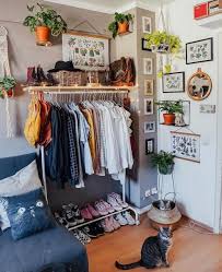 100 Cozy Minimalist Bedroom Decorating Ideas 30 Interior Design Aesthetic Bedroom Bedroom Design Diy Apartment Decor