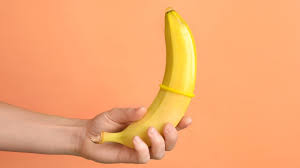 Is it safe to use vegetables and fruits for self pleasure? Let's find out |  HealthShots