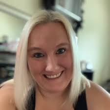 Danielle Hood (@Daniell32419241)