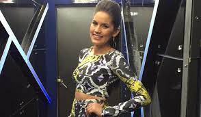 Eso afirmó tvynovelas que, además, reveló el nombre de la celebridad que de acuerdo con ese medio, aunque linda fue la segunda presentadora en la primera temporada de 'a otro nivel', en 2016, este 2017 su. Linda Palma Salta De La Voz A Show Caracol Como Presentadora De Farandula Linda Palma De La Voz Y A Otro Nivel A Show Caracol Entretenimiento Caracol Radio