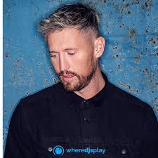 CRT and VHS setup with double VCR