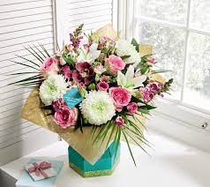 By continuing to use this site you consent to the use of cookies in accordance with our fresh thinking. Aldi Is Selling The Most Gorgeous Flowers For Mother S Day This Year Shemazing