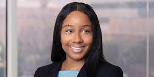 Melissa Hyson's Instagram, Twitter & Facebook