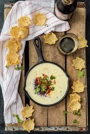 The official website of skillet. Queso Recipe Easy White Queso Dip How To Video