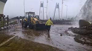 Monsoon Mayhem: Mumbai and Pune Paralysed as Record Rainfall Triggers Landslides