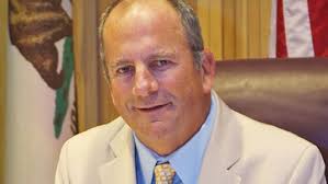 Heard the one about the vengeful arborist who planted giant trees in  Redondo Beach? It's a hoax