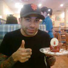 sean renaud (@melthingtheone)