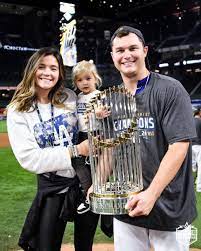 Pederson's parents are shelly and stu pederson. Los Angeles Dodgers On Twitter Celebrating With Your Family Worldseries