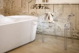 Und dank wasserfester modelle ist dies auch ganz und gar kein problem. Tapeten Im Bad Stilvoll Inszeniert Meister Der Elemente