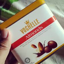 Penuh luggage dengan stok coklat cadburry, daim, popero, kinder bueno, kisses, m m, sebab harga lagi murah compare kat kedai pantai chenang, airport dan jeti feri. Vochelle Milk Chocolate Seindahdaisy