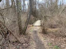 North trailhead is at locked gate approximately 0.2 miles beyond end of pavement on west end of howland hill road. Hiking Trails Near White Clay Creek State Park