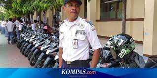Buktikan betapa pentingnya pns memenuhi kode etik dan disiplin profesinya. Satpam Wajib Miliki Kta Dan Ijazah Berapa Biaya Pembuatannya Halaman All Kompas Com