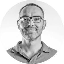 Dirk Shaw's Instagram, Twitter & Facebook