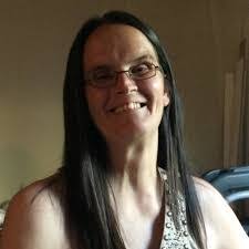 Melinda Wampler's Instagram, Twitter & Facebook