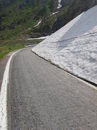 Cand se deschide transfagarasanul in 2021? ZÄƒpadÄƒ De Sase Metri Pe TransfÄƒgÄƒrÄƒsan Cand Ar Putea Fi ReluatÄƒ CirculaÅ£ia