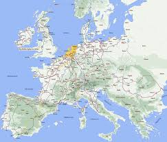 800 m van het stadscentrum. Fietsgids Europaradweg R1 Deel 2 Klaipeda St Petersburg Is Radweg 9783981002928 Reisboekwinkel De Zwerver